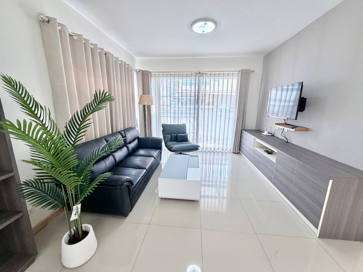 รูป Luxury House nice&clean บ้านหรู สวย สะอาด ตกแต่งพร้อมเข้าอยู่ โครงการหรูคาซ่าวิลล์ศรีราชาใกล้ห้างJ-Parkศรีราชา ชลบุรี - รูปที่ 1/22