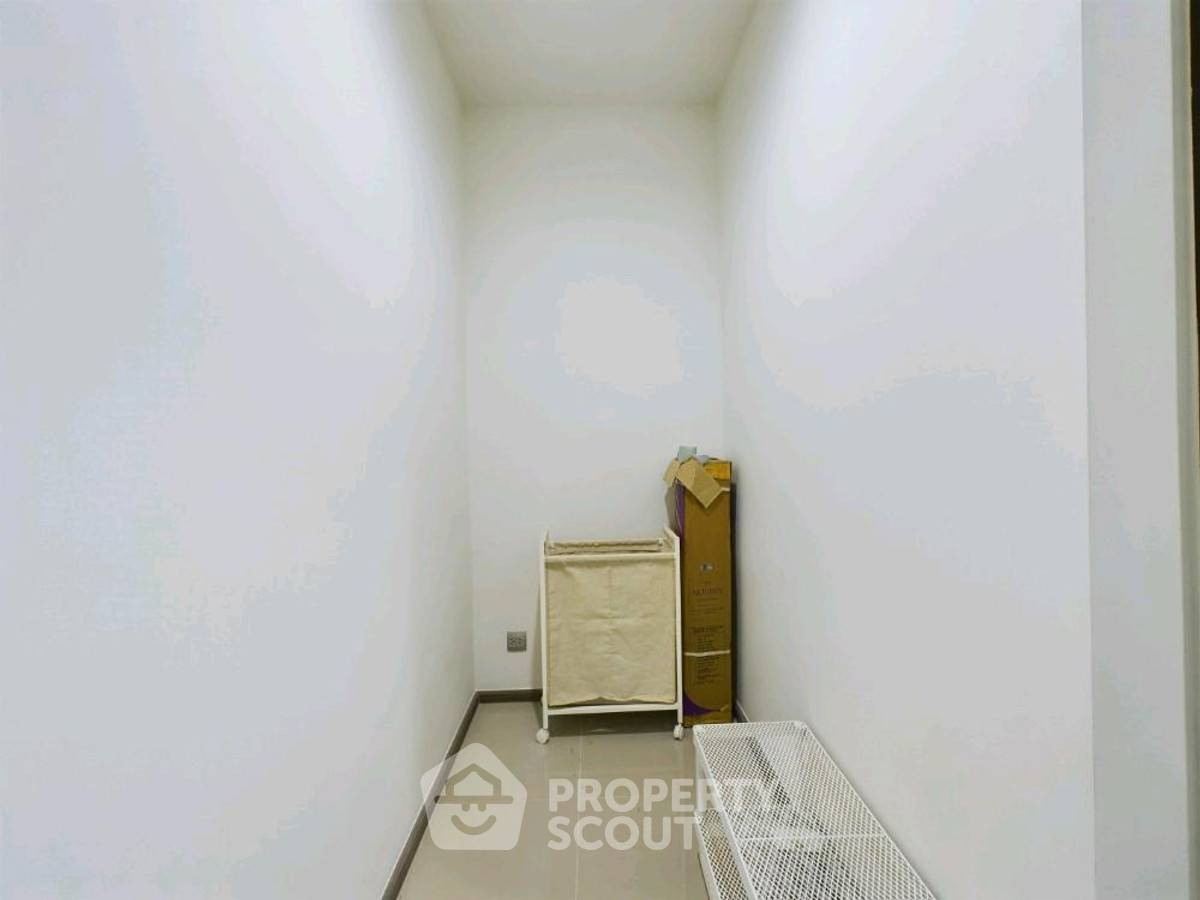 รูป คอนโด 3-ห้องนอน ที่ ริธึ่ม เจริญกรุง พาวิลเลี่ยน ใกล้ BTS สะพานตากสิน (ID 2432498) - รูปที่ 10/12