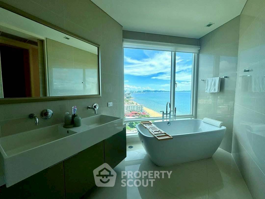 รูป คอนโด 3-ห้องนอน ที่ รีเฟล็คชั่น จอมเทียน บีช พัทยา ใกล้ เมืองพัทยา (ID 2761104) - รูปที่ 12/17