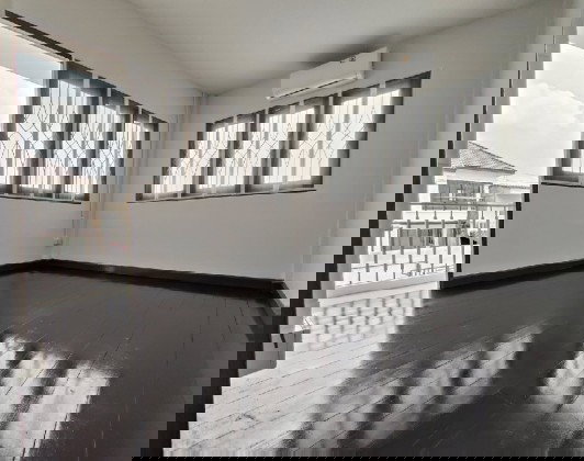 รูป ให้เช่าบ้านเดี่ยว 2 ชั้น ทำเล โชคชัย 4 ซอย 56 ลาดพร้าว / ใกล้ Central อีสวิลล์ / แอร์ 4 เครื่อง / จอดรถ 2-3 คัน / เป็น Home Office จดบริษัทได้ - รูปที่ 9/12