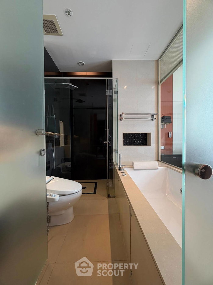 รูป คอนโด 2-ห้องนอน ที่ ดิ แอดเดรส สุขุมวิท 28 ใกล้ BTS พร้อมพงษ์ (ID 2760690) - รูปที่ 22/24