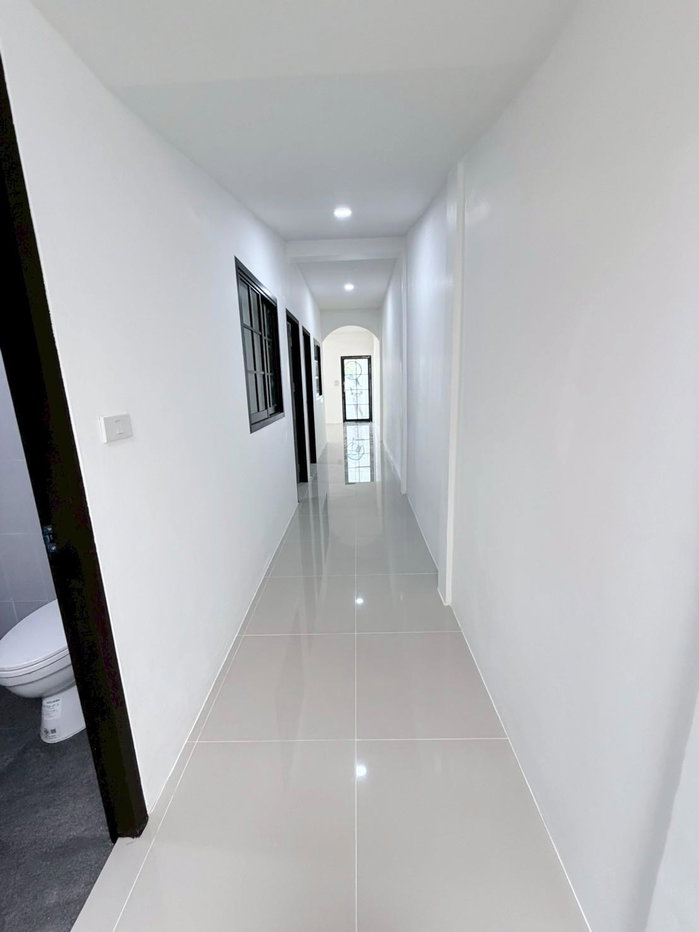 รูป ขาย ‼️ บ้านเคหะสิเหร่ ซอย 11 รีโนเวทใหม่ ✨ 2 ห้องนอน 2 ห้องน้ำ พร้อมที่จอดรถ Agent Welcome 🥰 - รูปที่ 18/25