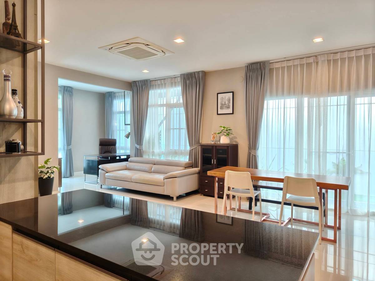 รูป บ้าน 4-ห้องนอน ที่ มัณฑนา 2 บางนา กม.7 ใน บางแก้ว (ID 2762336) - รูปที่ 2/13