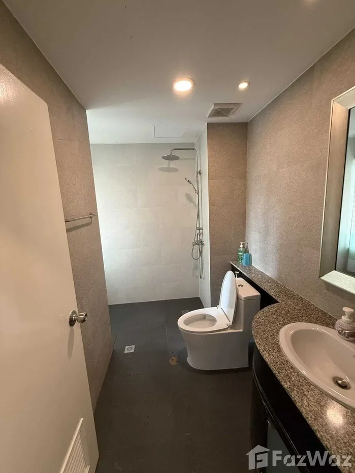 รูป ขาย คอนโด 2 ห้องนอน ในโครงการ สาธร การ์เด้นส์ 1158354 - รูปที่ 8/12