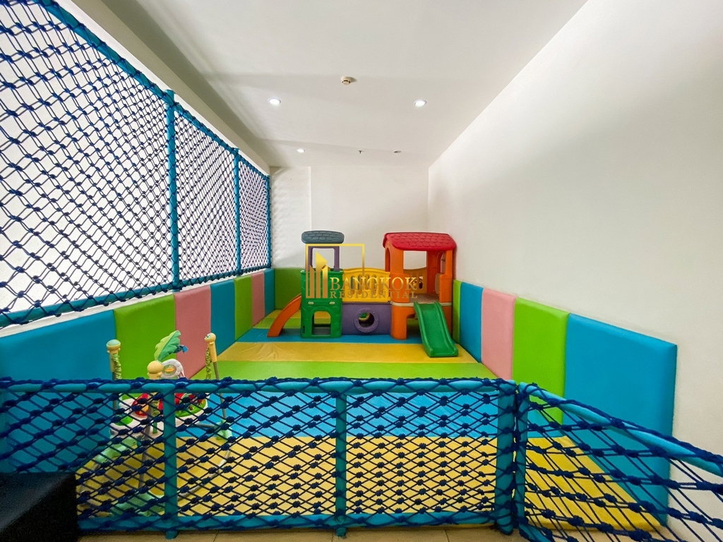 รูป The Rajdamri | Beautiful 2 Bed Duplex Condo in Desirable Area - BR61084CD - รูปที่ 28/32