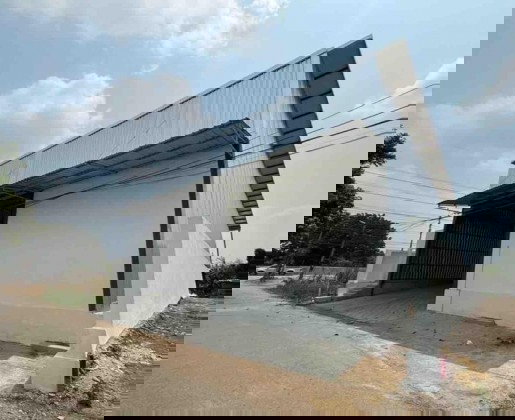 รูป  ให้เช่าโกดัง พื้นที่ 300 ตารางเมตร ย่าน ศรีสมาน ดอนเมือง / ถนนเลียบคลองประปา ถนนติวานนท์ ใกล้ โรบินสันศรีสมาน / ใกล้ สนามบินดอนเมือง - รูปที่ 4/10