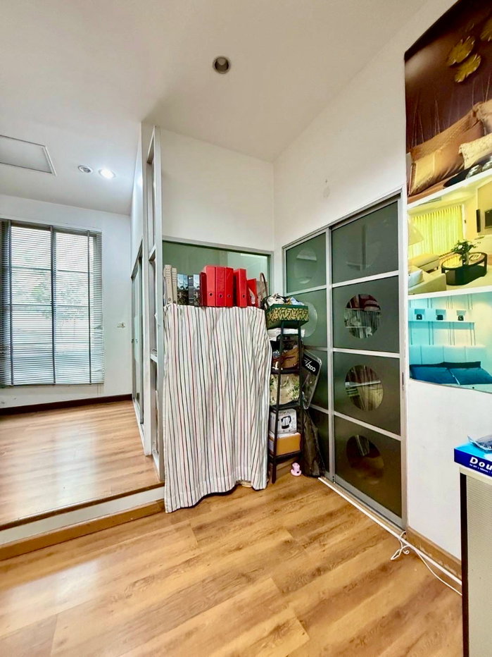 รูป ขายทาวน์โฮม 3 ชั้น 2 หลังติดกัน บ้านกลางเมือง ลาดพร้าว–โยธินพัฒนา | พื้นที่ขนาดใหญ่ เหมาะอยู่อาศัยหรือทำโฮมออฟฟิศ - รูปที่ 5/18