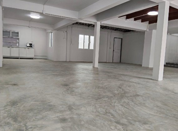 รูป ให้เช่าบ้านเดี่ยว 2 ชั้น ทำเล โชคชัย 4 ซอย 56 ลาดพร้าว / ใกล้ Central อีสวิลล์ / แอร์ 4 เครื่อง / จอดรถ 2-3 คัน / เป็น Home Office จดบริษัทได้ - รูปที่ 3/12