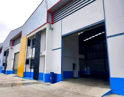 เช่าโรงงาน บางพลี สมุทรปราการ : ให้เช่าโกดัง พร้อมสำนักงาน ซอยบางปลา 2 (ธนสิทธิ์) เทพารักษ์ กม. 14 สร้างใหม่ / พื้นที่โกดัง 459 ตารางเมตร รถเทรลเลอร์เข้าออกได้ ทำเลดีมาก