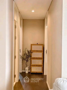 2-BR Condo at The Saint Residences near MRT Phahon Yothin (ID 2761768)