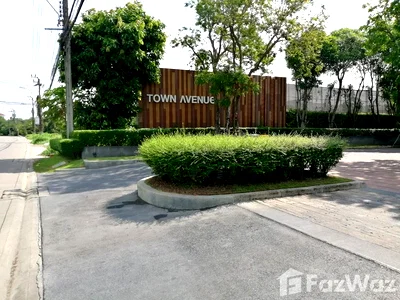 Townhouses for sale Bangkok : 3 Bedroom Townhouse for sale at Town Avenue Rama 2 Soi 30  218322