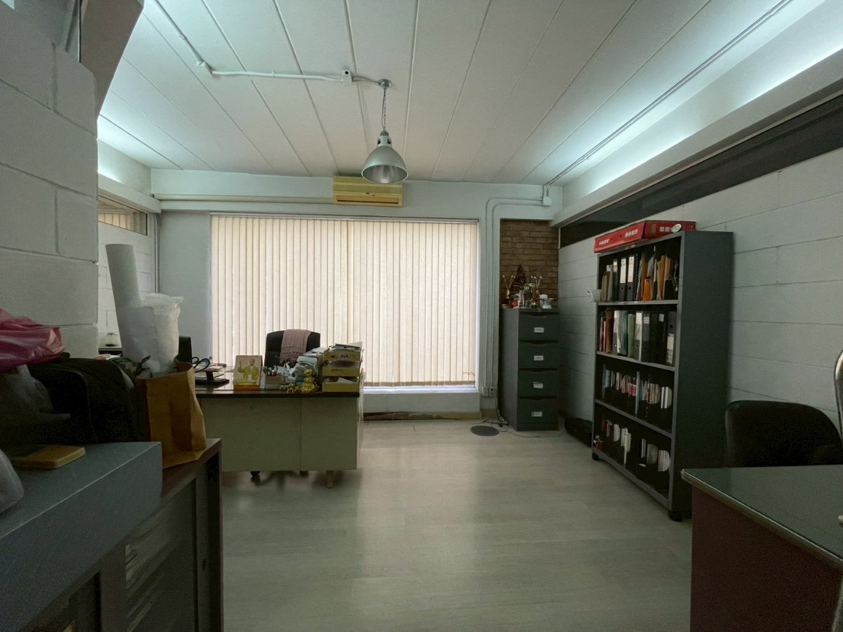 รูป ให้เช่าอาคารพาณิชย์ 2 คูหา ตึกมุม ริมถนนพัฒนาการ ใกล้ซอยพัฒนาการ 30 (ซอยหมู่บ้านปัญญา) - รูปที่ 9/20