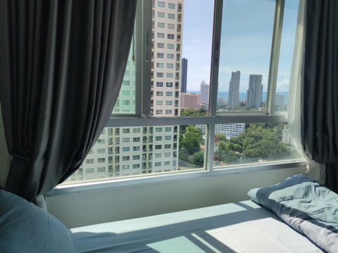 Room for rent Lumpini Ville Naklua-Wongamat (Pattaya) Building B/21st floor ** Hi-speed internet