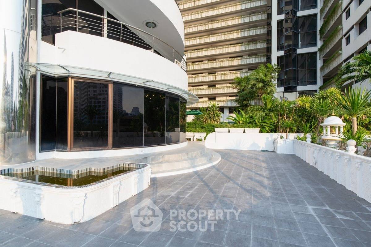 รูป คอนโด 3-ห้องนอน ที่ ศุภาลัย เพลส สุขุมวิท 39 ใกล้ BTS พร้อมพงษ์ (ID 828965) - รูปที่ 13/18