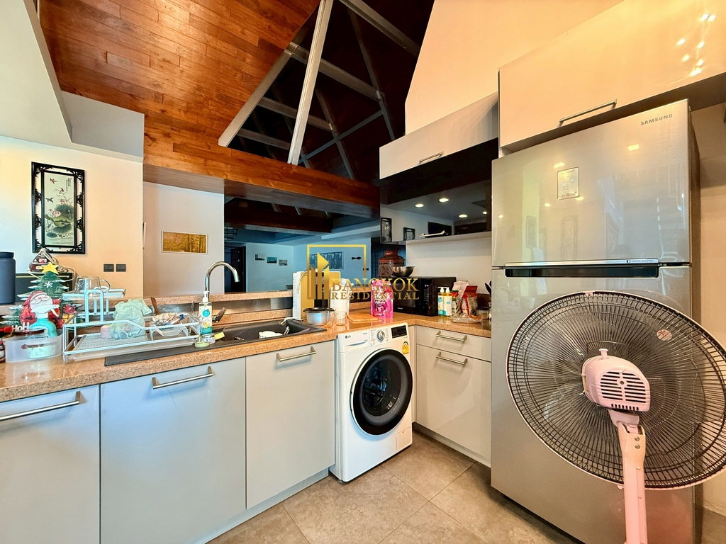 รูป Baan Saraan | Stylish 3 Bedroom Duplex Condo in Phrom Phong - BR4175CD - รูปที่ 25/49