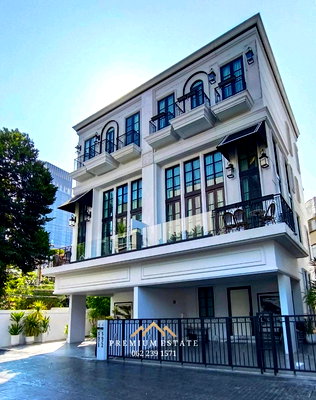 บ้านเดี่ยว สุขุมวิท 67 : Luxury Home บ้านหรูสุขุมวิท ตกแต่งครบ พร้อมเข้าอยู่ | สุขุมวิท 67 | 300 ตรม | BTS เอกมัยเพียง 500 เมตร