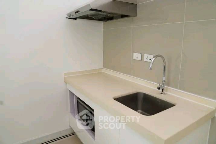 รูป คอนโด 1-ห้องนอน ที่ ที.ซี. กรีน พระรามเก้า ใกล้ MRT พระราม 9 (ID 2761790) - รูปที่ 8/10