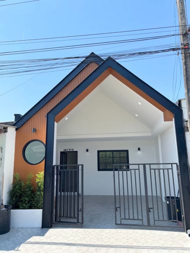 ลด 100,000 บาท ‼️ บ้านเคหะสิเหร่ ซอย 11  รีโนเวทใหม่ ✨ 2 ห้องนอน 2 ห้องน้ำ พร้อมที่จอดรถ 🥰