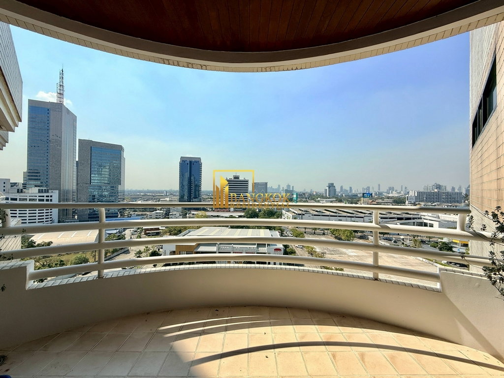 picture Ruamsuk Condominium | Elegant 3 Bed in Phrom Phong - BR60018CD - 5/47