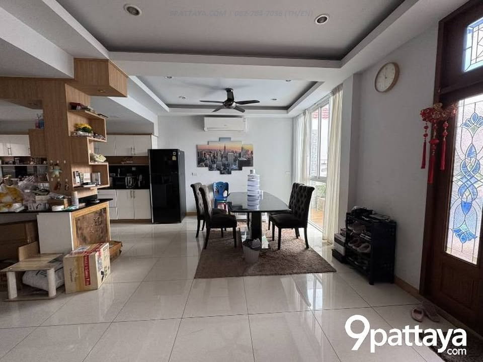 รูป ขาย | บ้านเดี่ยว 2 ชั้น 5 ห้องนอน Suksabai พัทยา บ้านใหญ่ ทำเลดี  - รูปที่ 3/6