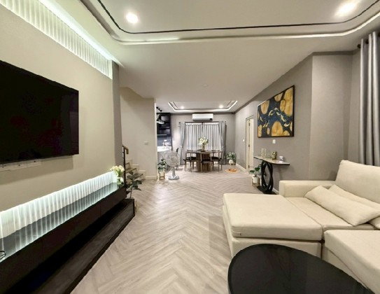 รูป ให้เช่าบ้านเดี่ยว 2 ชั้น โครงการใหม่ หมู่บ้าน เซนโทร Centro พุทธบูชา - พระราม 2 / ซอยอนามัยงามเจริญ 25 พระราม 2 /  เฟอร์นิเจอร์ครบ / อยู่อาศัย - รูปที่ 2/20