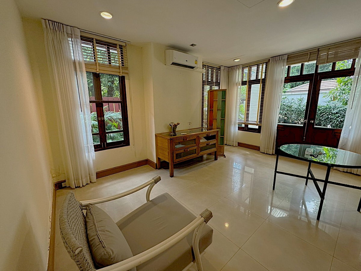 รูป 🏡 บ้านเดี่ยวสไตล์รีสอร์ท พร้อมสระว่ายน้ำส่วนตัว เอกมัย ** NO CO-AGENT ** - รูปที่ 13/25