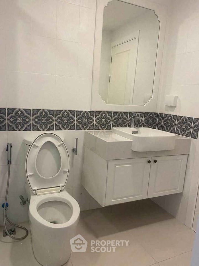 รูป คอนโด 1-ห้องนอน ที่ ดิ โอเรียนท์ รีสอร์ท แอนด์ สปา ใกล้ เมืองพัทยา (ID 2540400) - รูปที่ 2/11