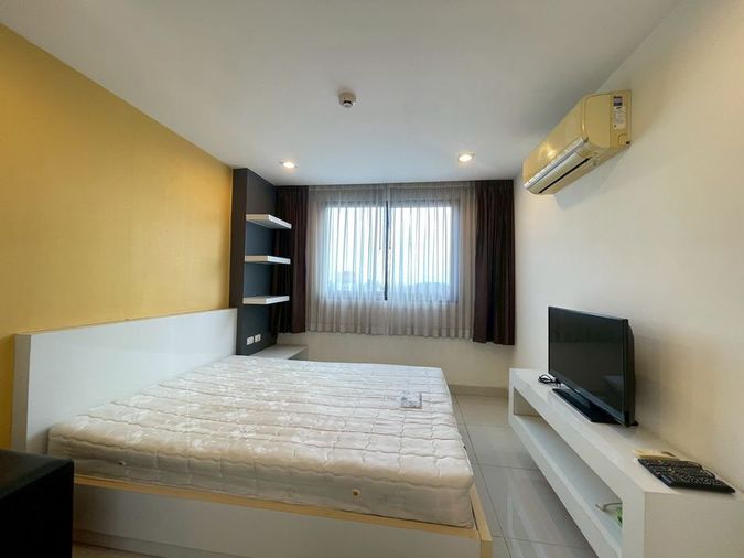 มาใหม่ ให้เช้า คอนโด เดอะทาม ชั้น6 หลัง ม.เกษตร ศรีราชา