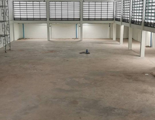 รูป  ให้เช่าโกดัง โรงงาน พร้อมสำนักงาน 2 ชั้น ถนนตำหรุ-บางพลี คลองบัวคลี่ ซอยบางปลา พื้นที่ใช้สอย 1117 ตารางเมตร / รถเทรลเลอร์ เข้าออก ได้ - รูปที่ 2/7