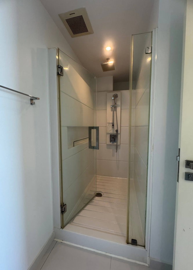 รูป Best Price 🔥 ให้เช่า The Room Sathorn Taksin ห้องสวย น่าอยู่มาก พื้นที่กว้าง ราคาดีสุดๆ | Code DS2301 Line : @Dstay - รูปที่ 11/16