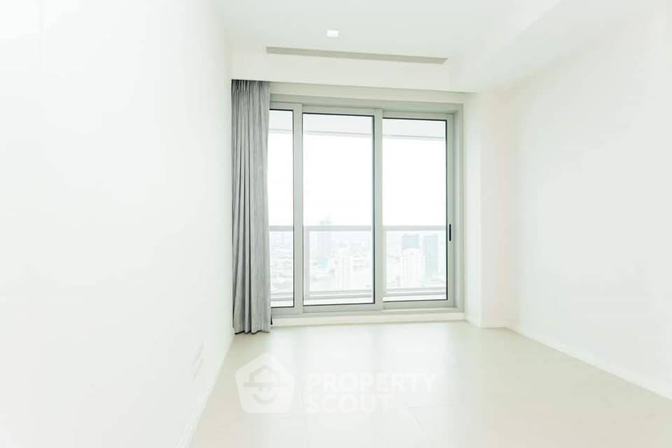 picture 57th-Floor 2-BR The River Condominium 400m To BTS Saphan Taksin (ID 1816991) - 12/17
