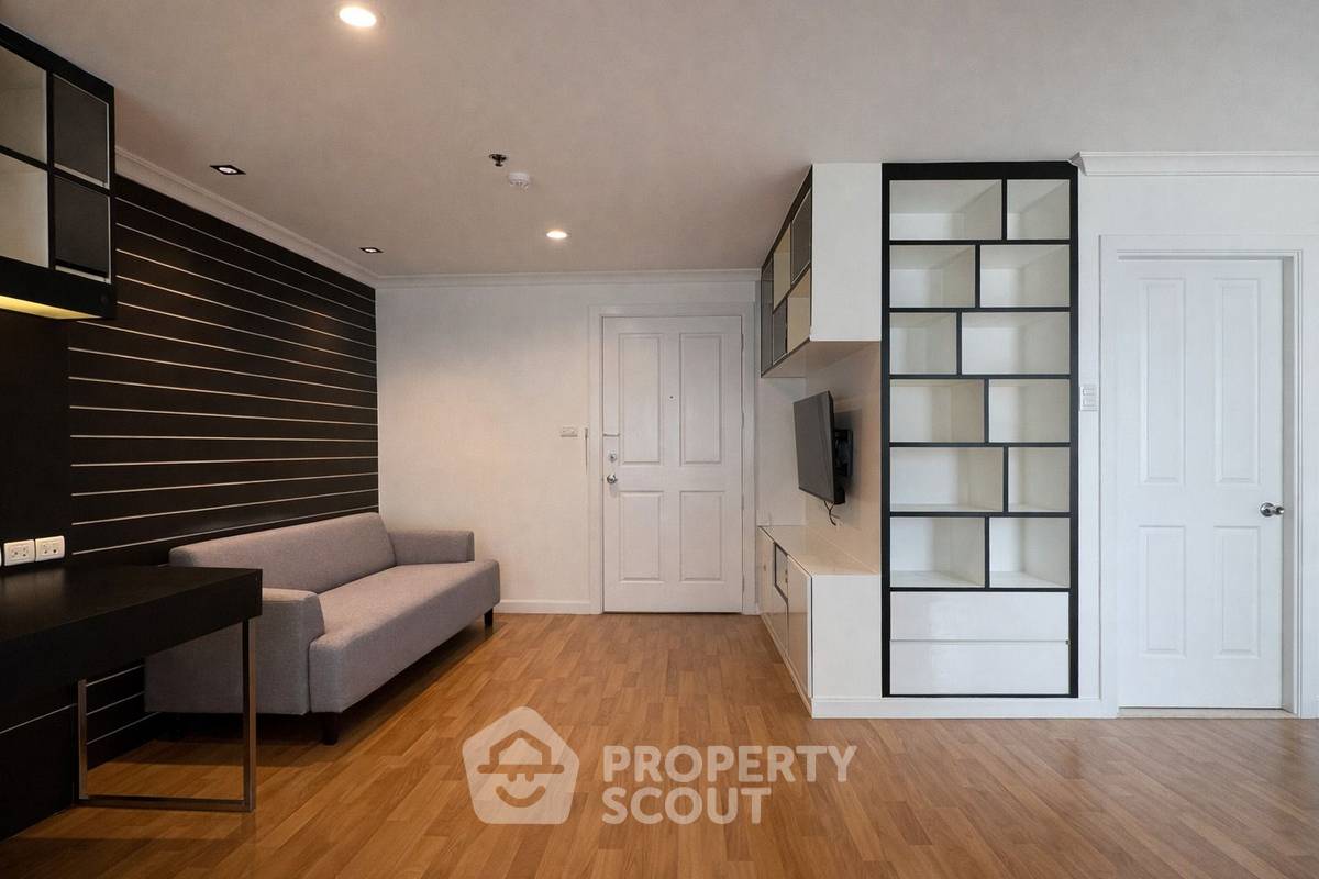 รูป คอนโด 1-ห้องนอน ที่ คอนโด ลุมพินี เพลส พระราม 9 – รัชดา ใกล้ MRT พระราม 9 (ID 2758258) - รูปที่ 8/9