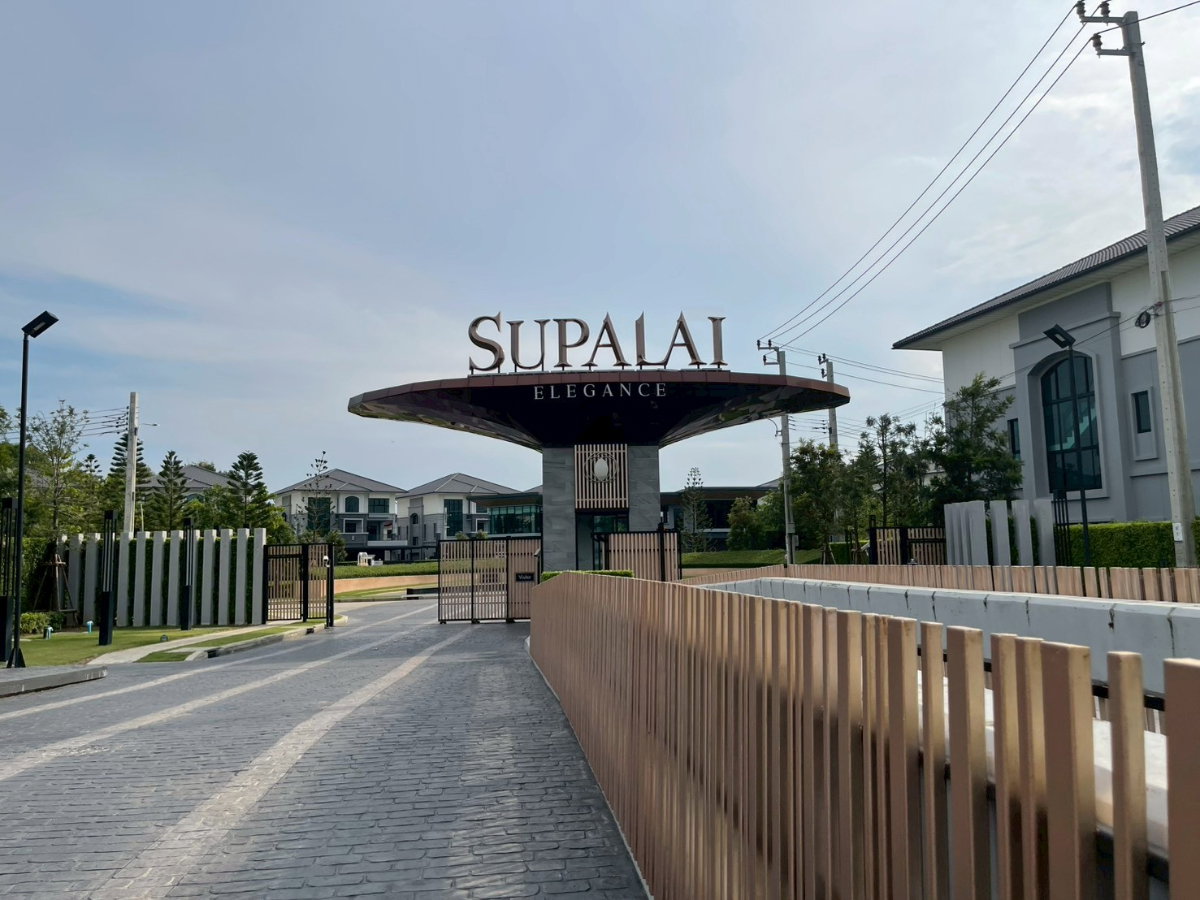 รูป ขายบ้านเดี่ยว 3 ชั้น หลังมุม ศุภาลัย เอเลแกนซ์ พหลโยธิน 50 ถนนเทพรักษ์ ติดถนนใหญ่ไม่ต้องเข้าซอย #LB07 – 001184 - รูปที่ 25/26