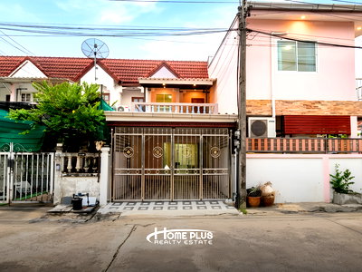 ทาวน์โฮม เมืองปทุมธานี ปทุมธานี : ทาวน์เฮ้าส์ 2 ชั้น รีโนเวทใหม่ หมู่บ้านมณฑลาภ บางเดื่อ ปทุมธานี