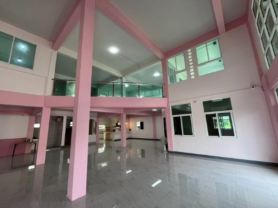 รูป ให้เช่าอาคารสำนักงาน 4 ชั้น ซอยพัฒนาการ 97  / แอร์ 3 เครื่อง (คนเช่าติดเพิ่มเองได้) / จอดรถ 5-6 คัน / เหมาะหลากหลายธุรกิจ จดบริษัทได้ - รูปที่ 5/23