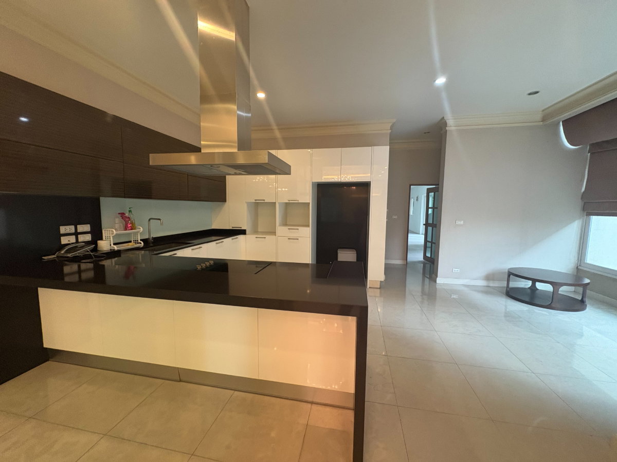 รูป ขายคฤหาสน์หรู 2 ชั้น พร้อมสระว่ายน้ำโครงการพฤกษ์ภิรมย์ รีเจ้นท์ ราชพฤกษ์- รัตนาธิเบศร์ จาก Q House 592.8 ตร.ว 850 ตร.ม  10 นอน 9 น้ำ !  - รูปที่ 5/41