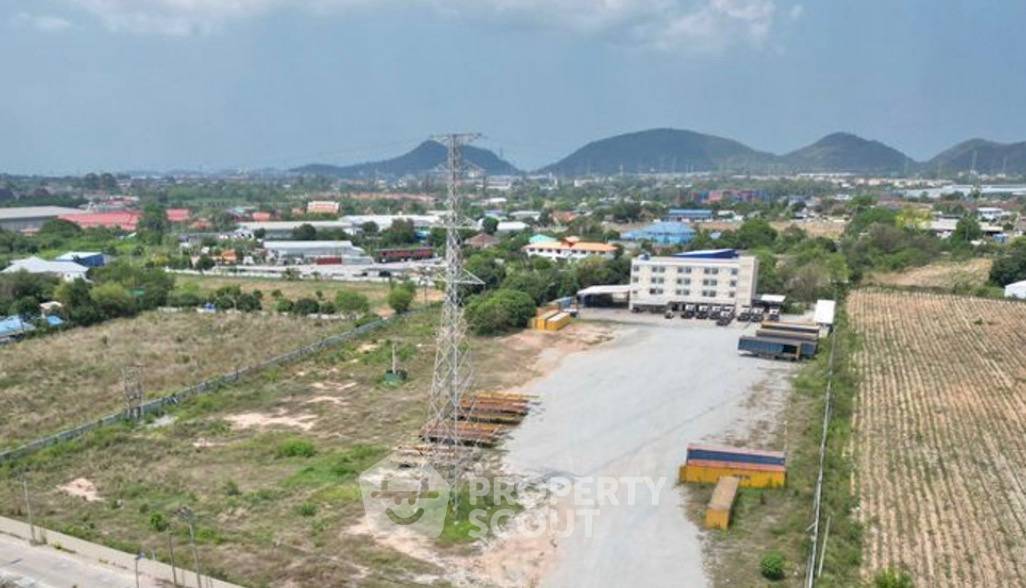 รูป ที่ดินสำหรับปล่อยเช่า 22,400 ตารางเมตร แถว ใน สุรศักดิ์ (ID 2747680) - รูปที่ 2/6