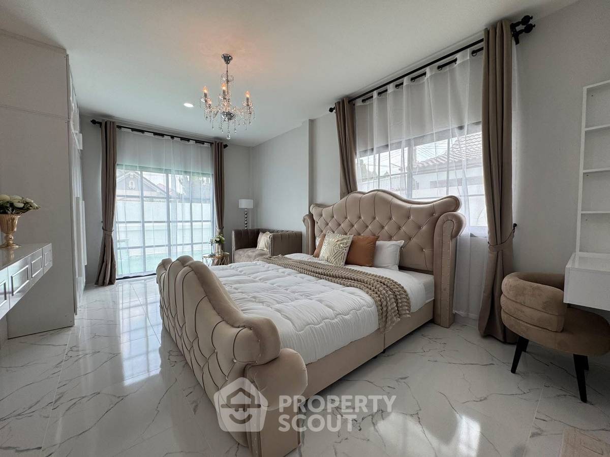 รูป วิลล่า 4-ห้องนอน ใกล้ พัทยาตะวันออก (ID 2761002) - รูปที่ 11/20