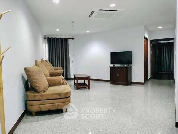 picture 2-BR Condo at Wittayu Complex near BTS Phloen Chit (ID 2761643) - 2/8
