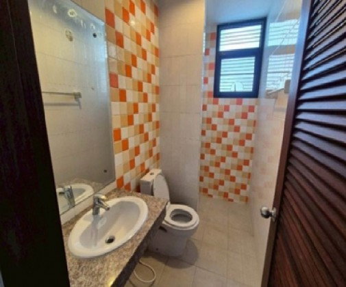 รูป ให้เช่าทาวน์โฮม 3 ชั้น ซอยอารีย์สัมพันธ์ พหลโยธิน ใกล้ BTS อารีย์ จอดรถ 4-5 คัน แอร์ 4 เครื่อง เหมาะเป็นสำนักงาน จดบริษัทได้ - รูปที่ 16/16