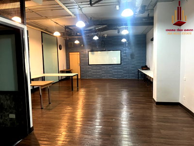 Condos for rent : ✨ For Rent: Silom Terrace  Condo ✨  💰 Only 80,000  THB/month