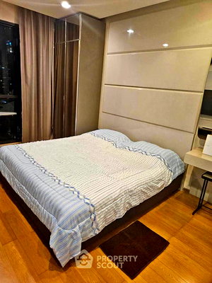 Condos for rent MRT Sam Yan : 1-BR Condo at The Address Sathorn near BTS Saint Louis (ID 2754009)