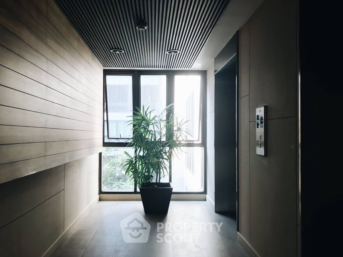 รูป คอนโด 1-ห้องนอน ที่ ไอดีโอ บลูโคฟ สาทร ใกล้ BTS วงเวียนใหญ่ (ID 368021) - รูปที่ 9/13