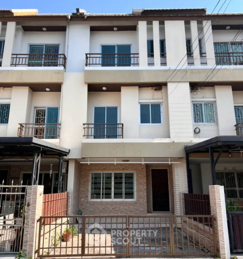 picture 3-BR Townhouse in Thung Khru (ID 2760819) - 1/11