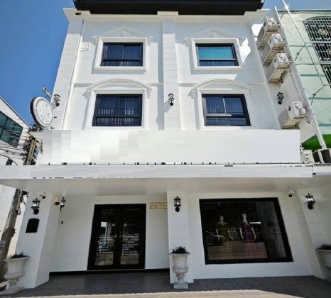 รูป ให้เช่าอาคาร / อาคารสำนักงาน / โชว์รูม 3 ชั้น ริมถนนงามวงศ์วาน /เหมาะสำหรับธุรกิจความงาม โรงพยาบาลความงามขนาดเล็ก , อื่น ๆ - รูปที่ 1/9
