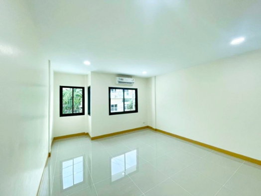 รูป BTS บางนา 780ม. BTS อุดมสุข 800ม. BITECบางนา ทาวน์โฮม 2 ชั้นฟังก์ชันลงตัว 2นอน - รูปที่ 7/8