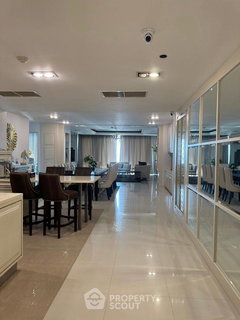3-BR Condo at La Royale Beach Condo close to Pattaya (ID 1901986)