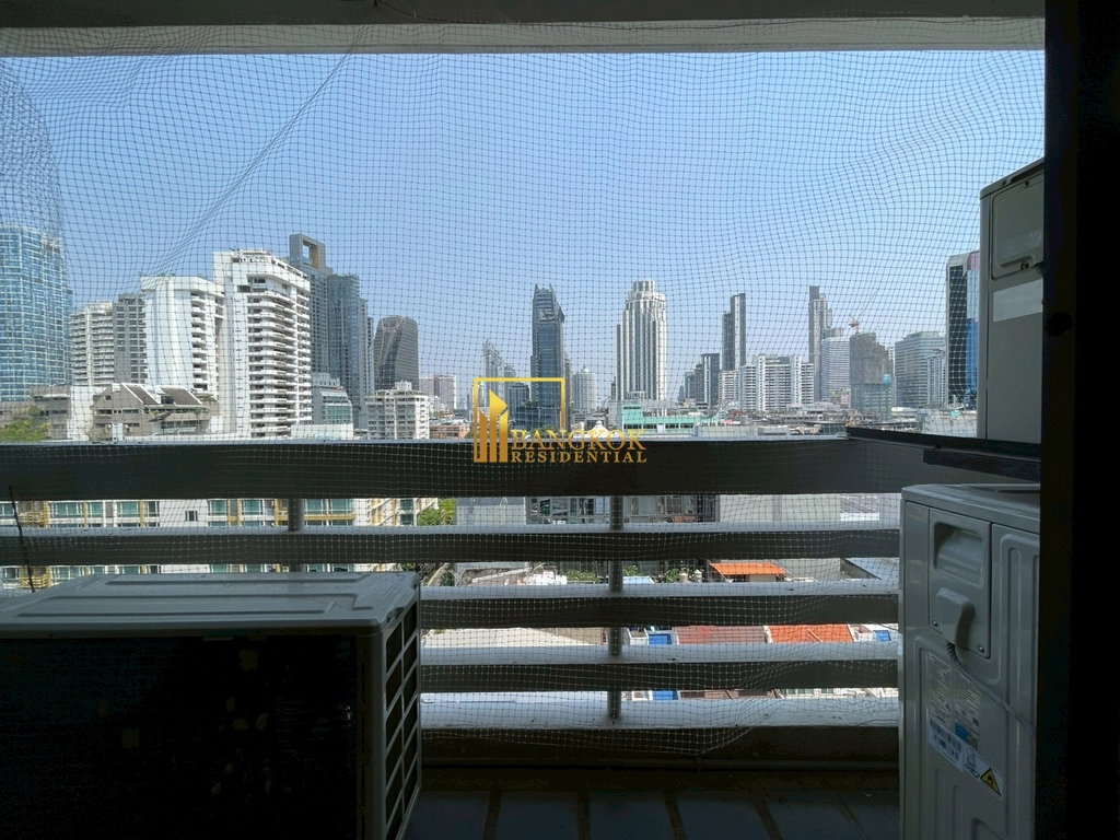 รูป Sukhumvit Park | Great Value 3 Bedroom Condo in Nana Area - BR16066CD - รูปที่ 4/33