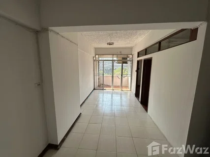 ขาย คอนโด 2 ห้องนอน ในโครงการ รื่นฤดี คอนโดมิเนียม 6143394