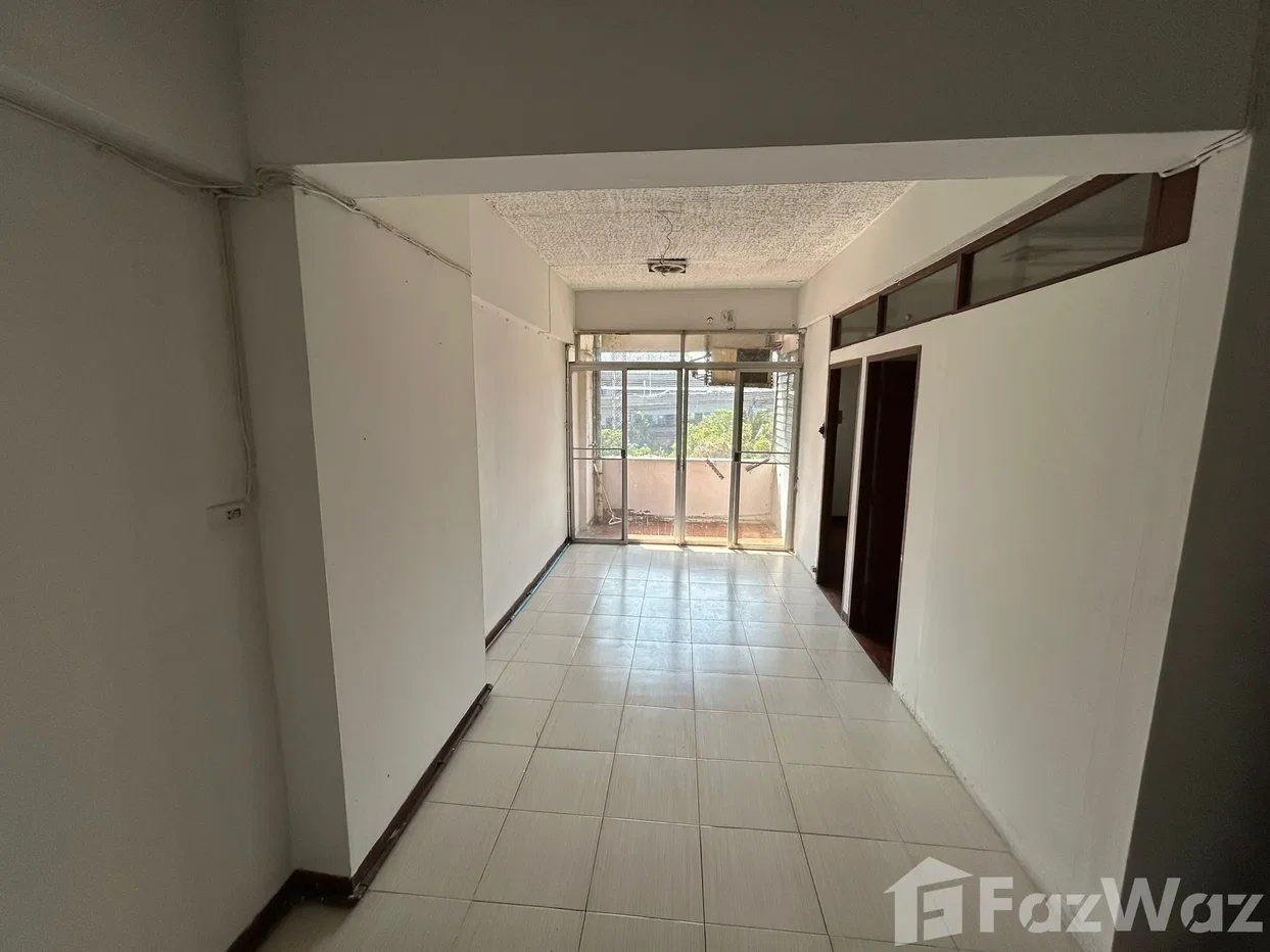 รูป ขาย คอนโด 2 ห้องนอน ในโครงการ รื่นฤดี คอนโดมิเนียม 6143394 - รูปที่ 1/10